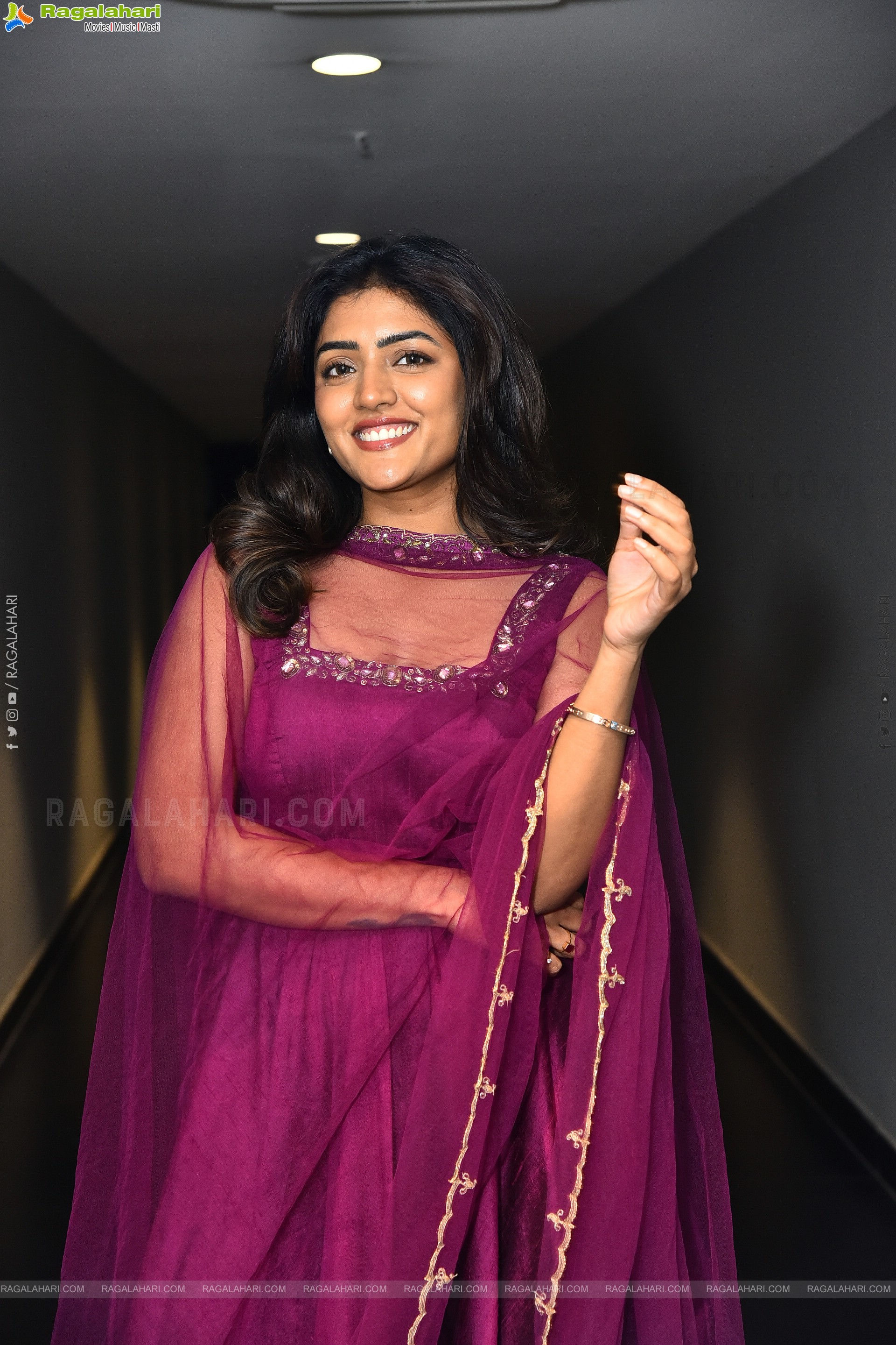 Eesha Rebba at 3 Roses Season 2 Teaser Launch, HD Gallery