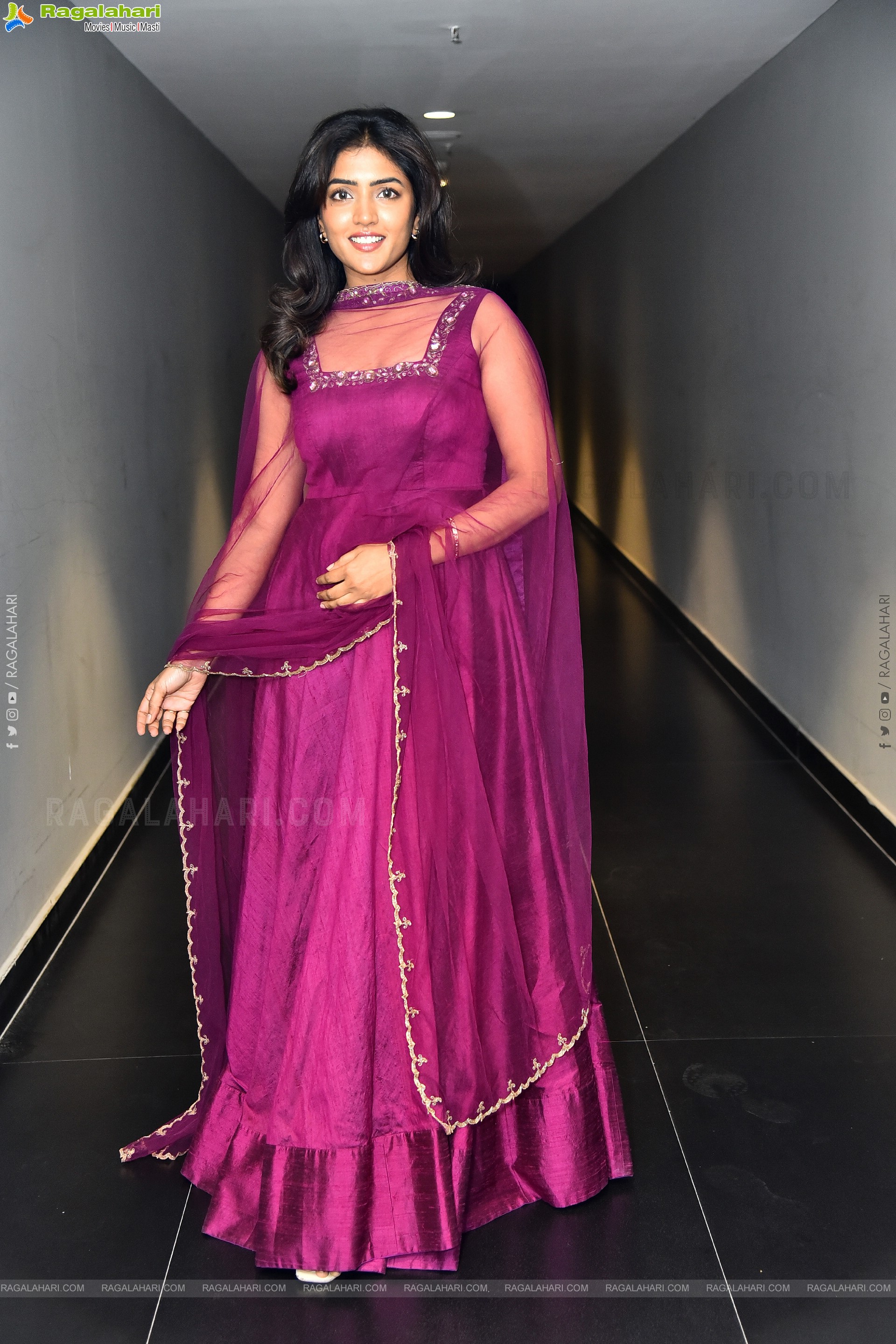 Eesha Rebba at 3 Roses Season 2 Teaser Launch, HD Gallery