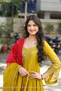 Harshaali Malhotra at Akhanda 2 Movie Interview, HD Gallery 