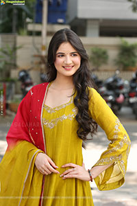 Harshaali Malhotra at Akhanda 2 Movie Interview, HD Gallery 