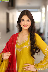 Harshaali Malhotra at Akhanda 2 Movie Interview, HD Gallery 