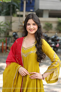 Harshaali Malhotra at Akhanda 2 Movie Interview, HD Gallery 