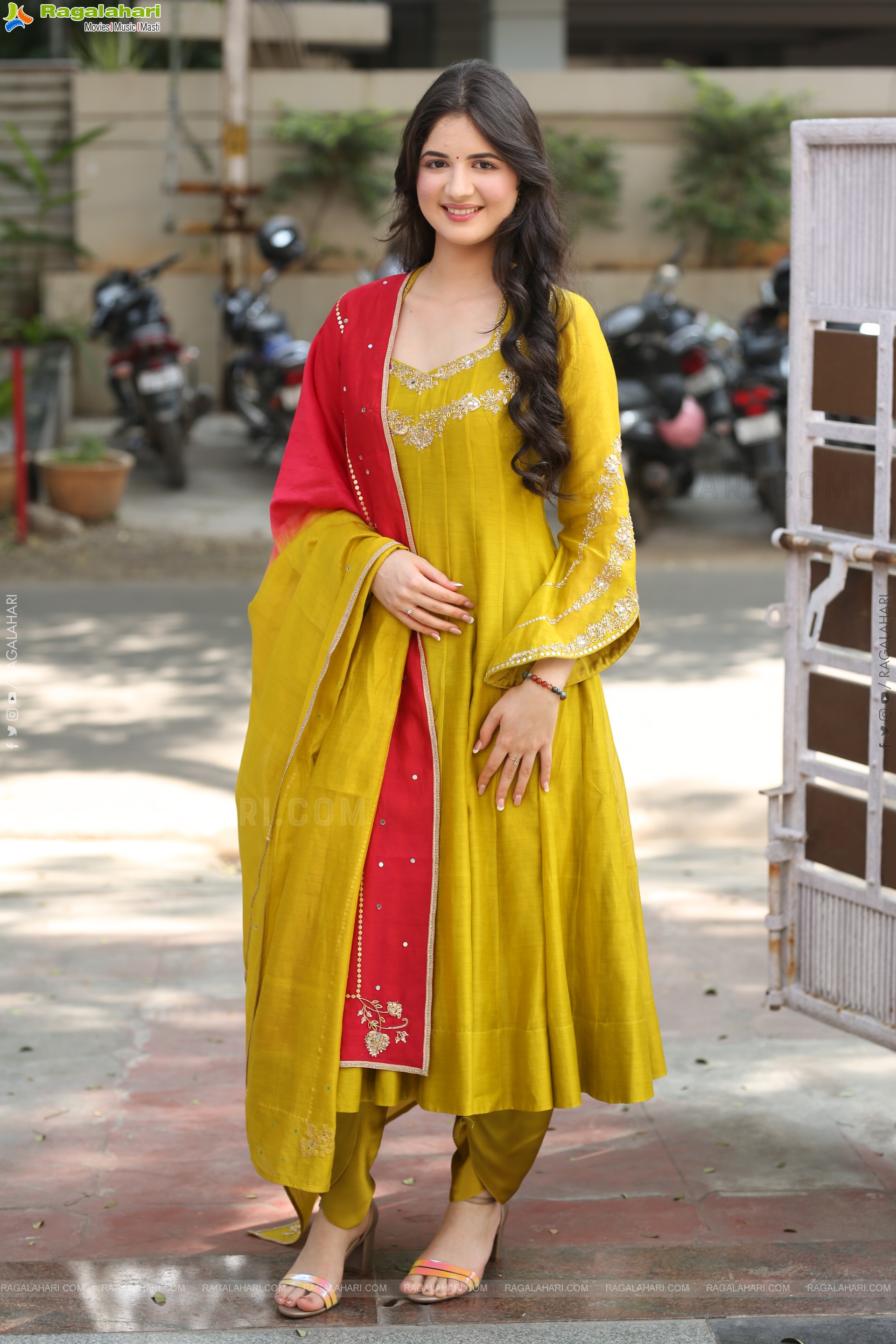 Harshaali Malhotra at Akhanda 2 Movie Interview, HD Gallery