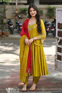 Harshaali Malhotra at Akhanda 2 Movie Interview, HD Gallery 