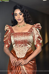 Kamakshi Bhaskarla at 12A Railway Colony Trailer Launch