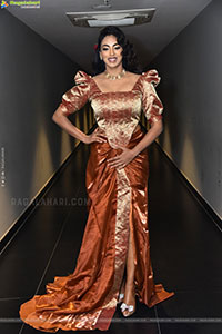 Kamakshi Bhaskarla at 12A Railway Colony Trailer Launch