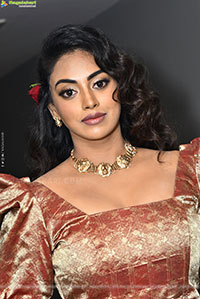 Kamakshi Bhaskarla at 12A Railway Colony Trailer Launch