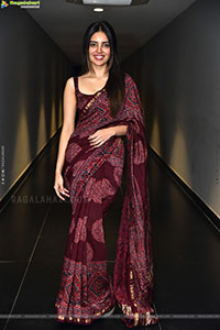 Kushitha Kallapu at 3 Roses Season 2 Teaser Launch