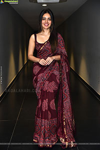 Kushitha Kallapu at 3 Roses Season 2 Teaser Launch