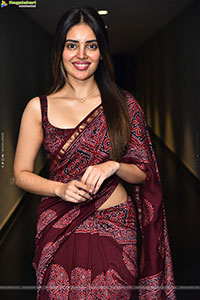 Kushitha Kallapu at 3 Roses Season 2 Teaser Launch