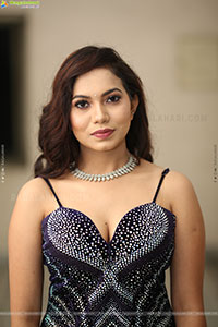 Kusuma Latest Glam Photoshoot Stills, HD Gallery