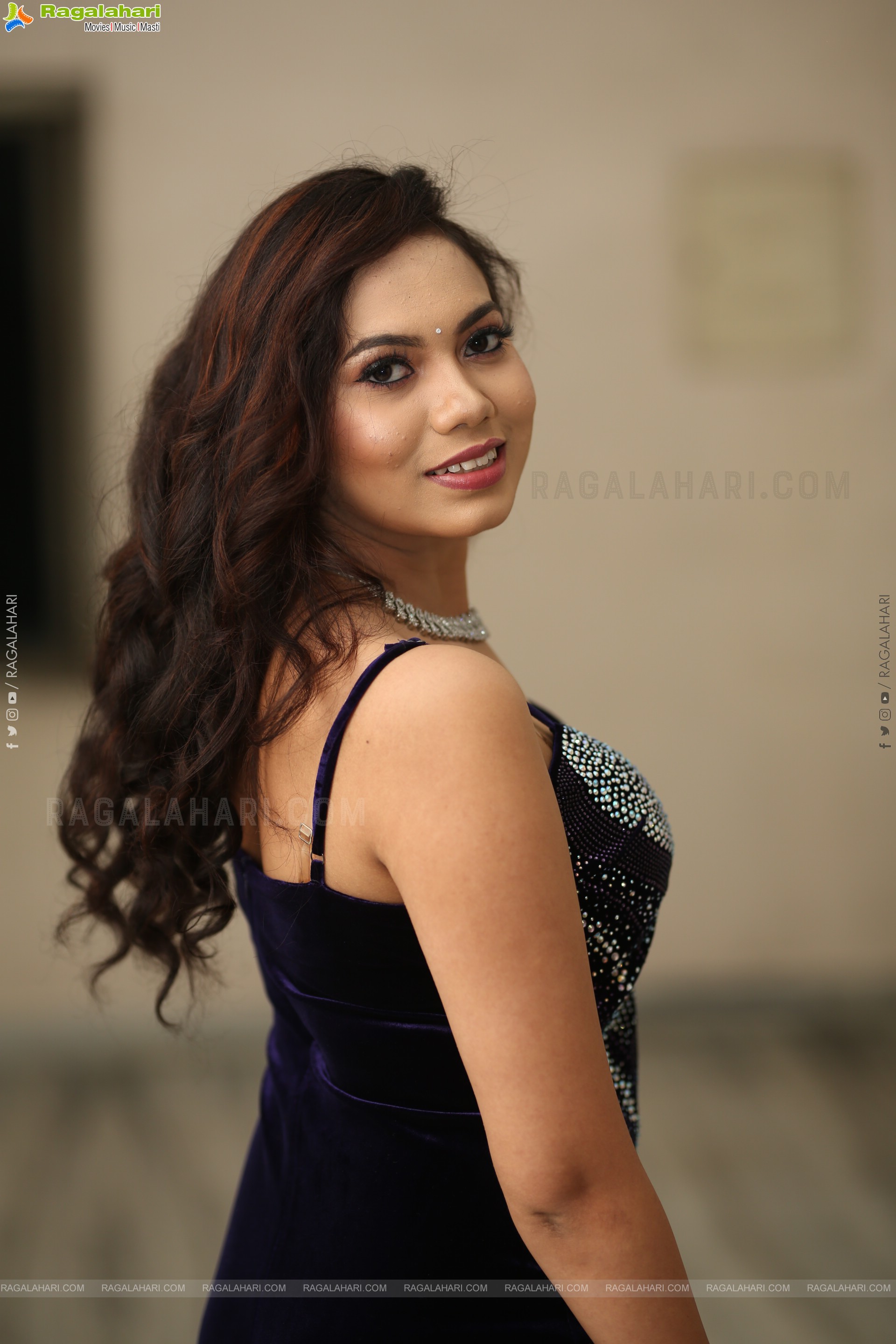 Kusuma Latest Glam Photoshoot Stills, HD Gallery