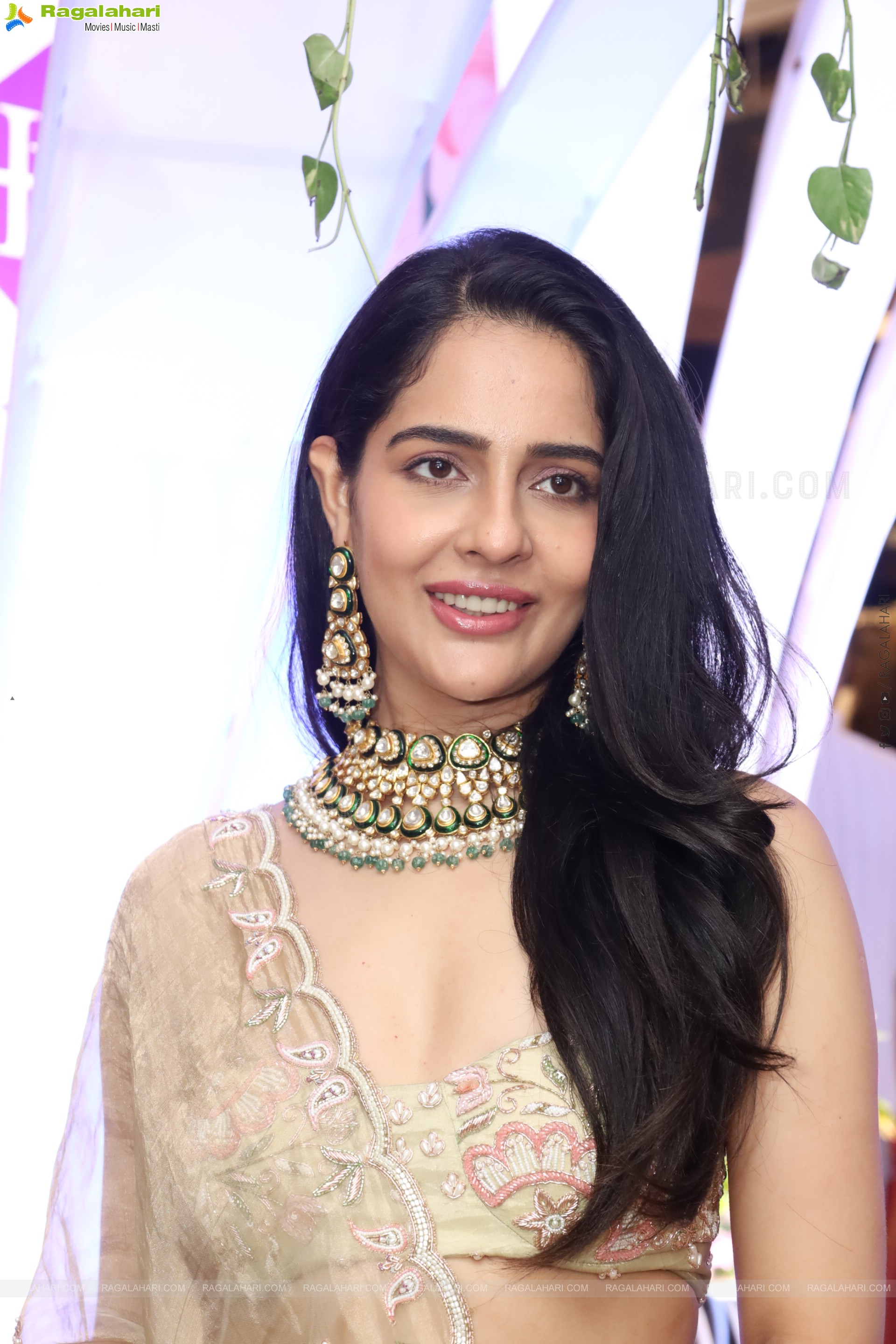 Malvi Malhotra at Hi Life Exhibition Grand Launch, HD Gallery
