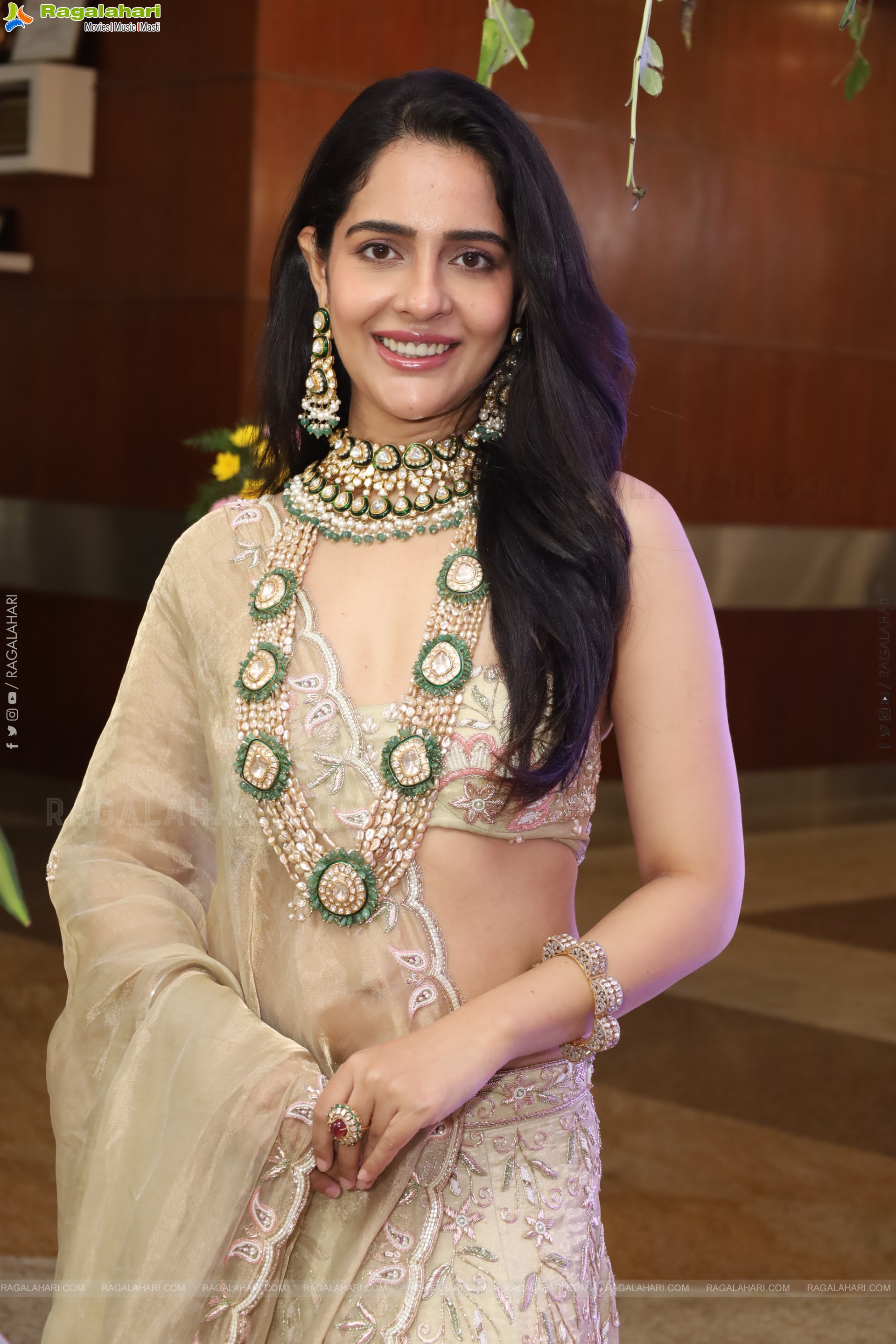 Malvi Malhotra at Hi Life Exhibition Grand Launch, HD Gallery