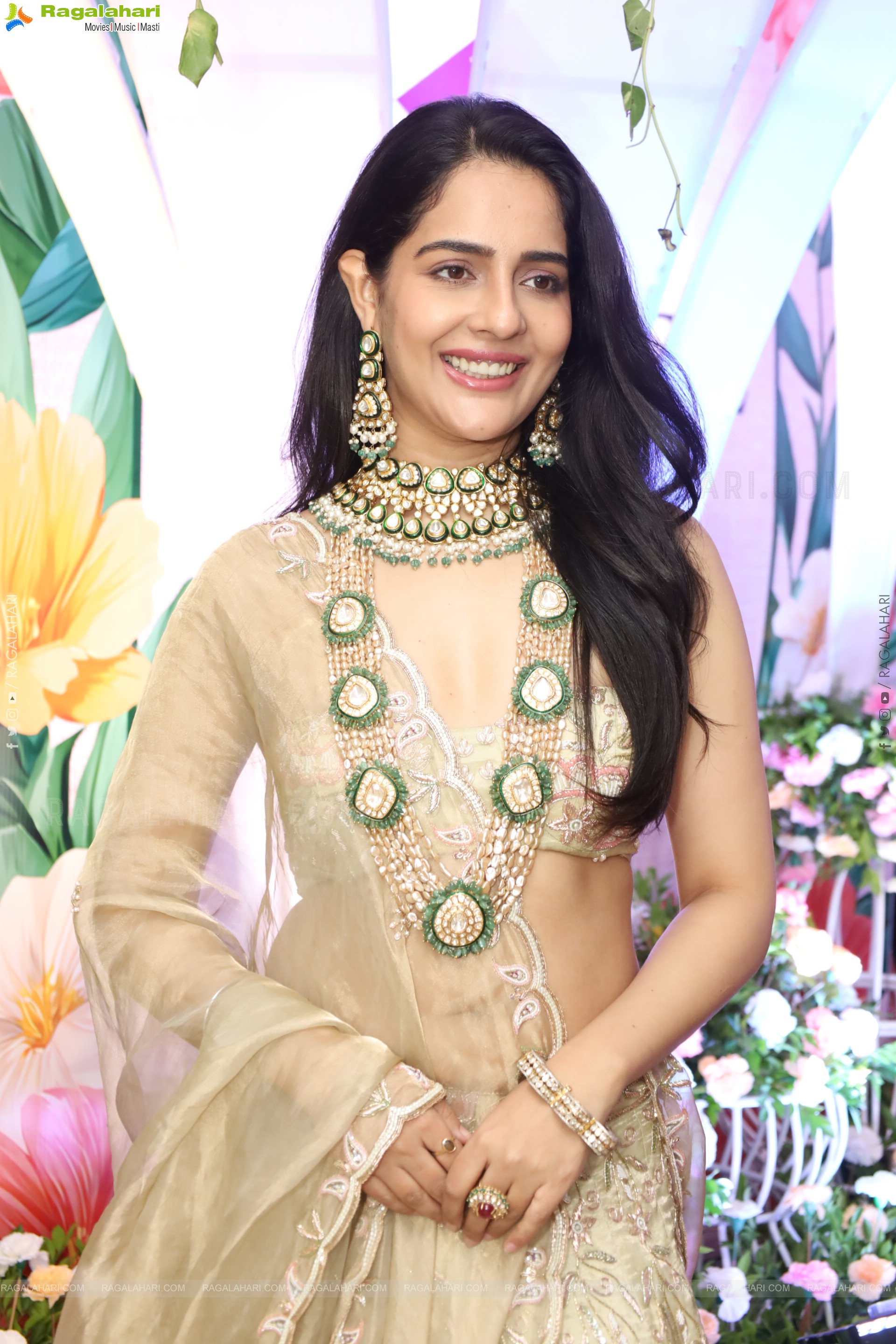 Malvi Malhotra at Hi Life Exhibition Grand Launch, HD Gallery