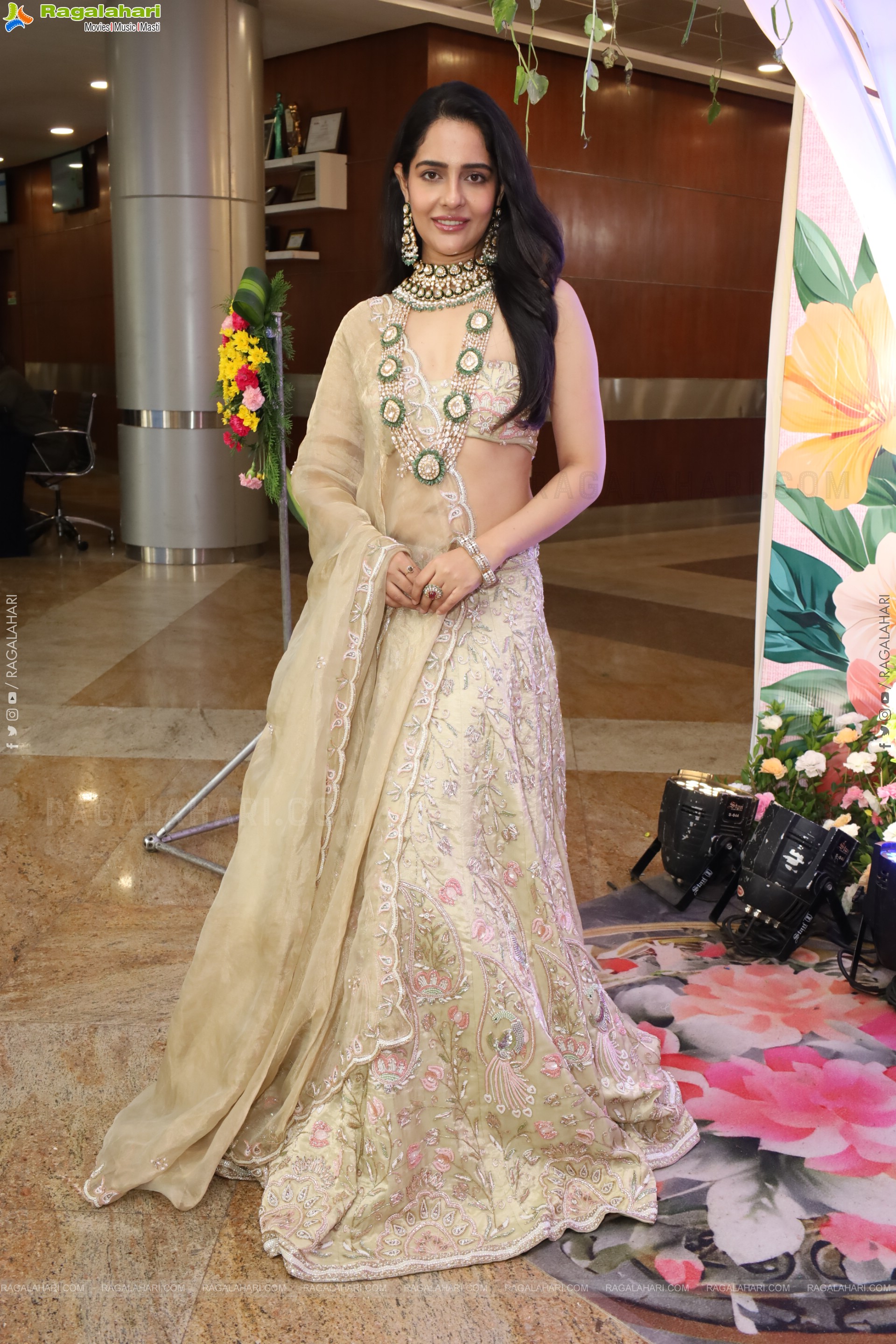 Malvi Malhotra at Hi Life Exhibition Grand Launch, HD Gallery