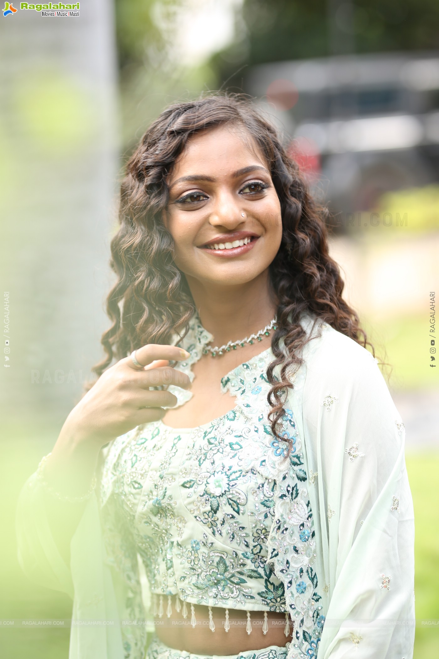 Monalisa Bhosle at Life Movie Launch, HD Gallery