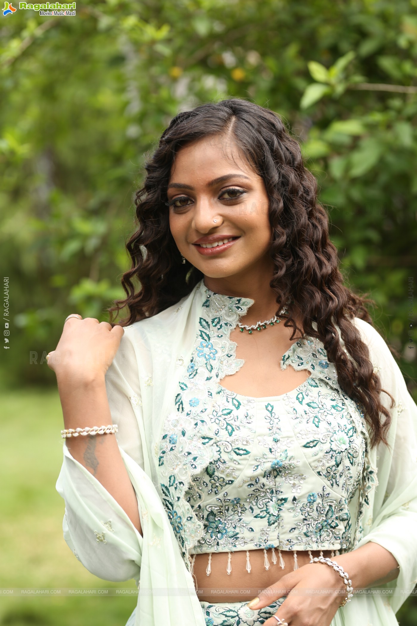 Monalisa Bhosle at Life Movie Launch, HD Gallery