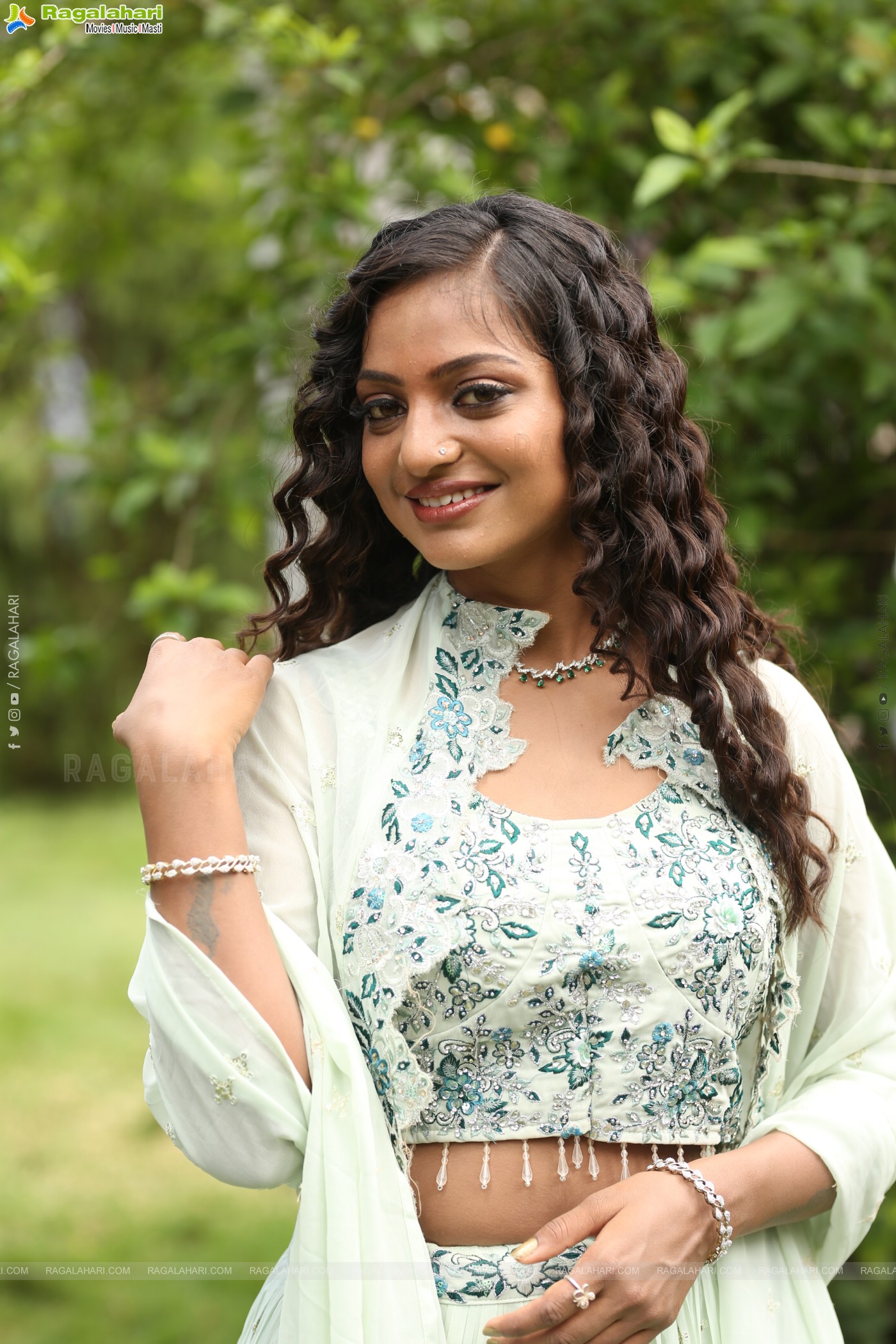 Monalisa Bhosle at Life Movie Launch, HD Gallery