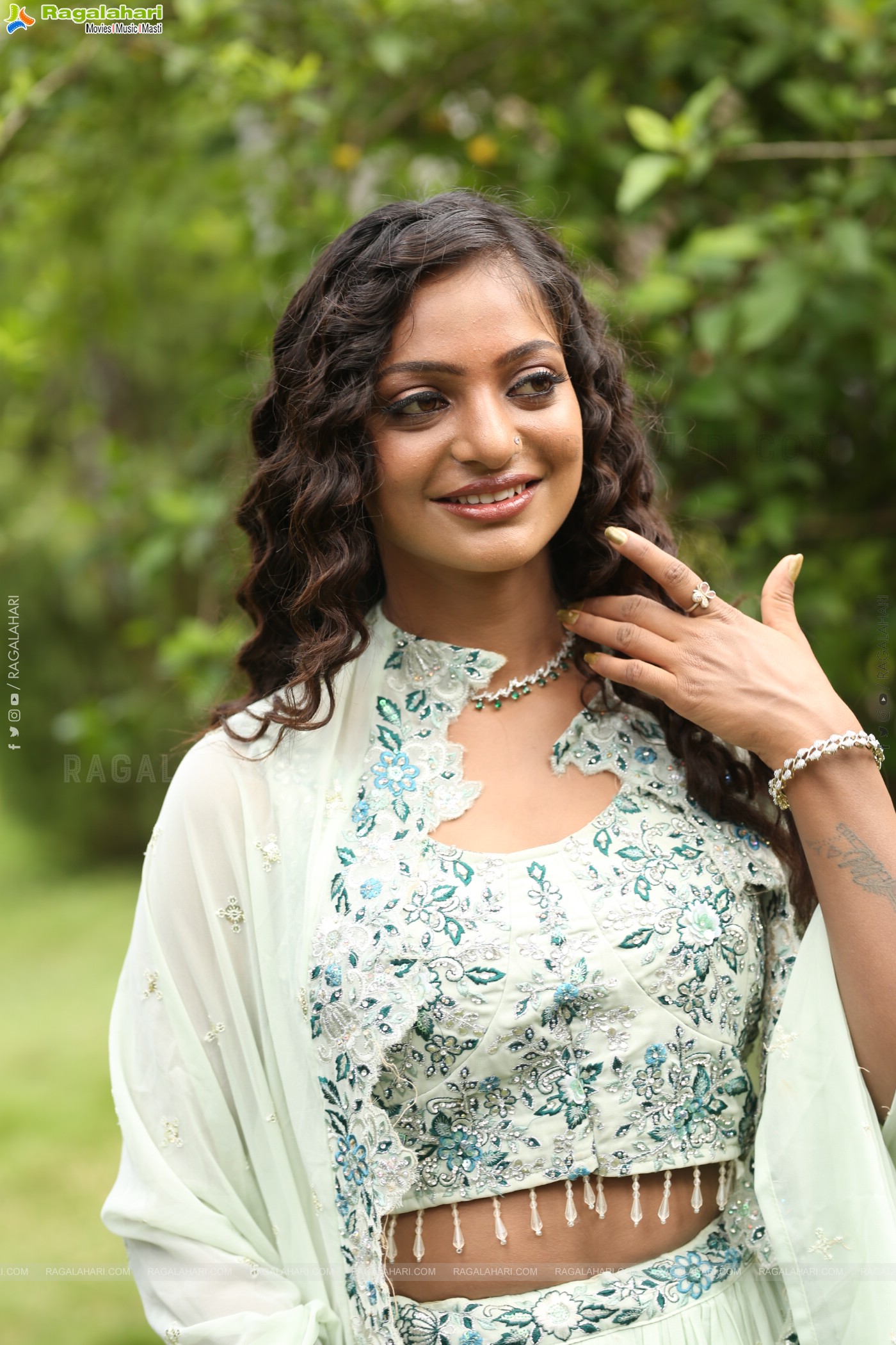 Monalisa Bhosle at Life Movie Launch, HD Gallery