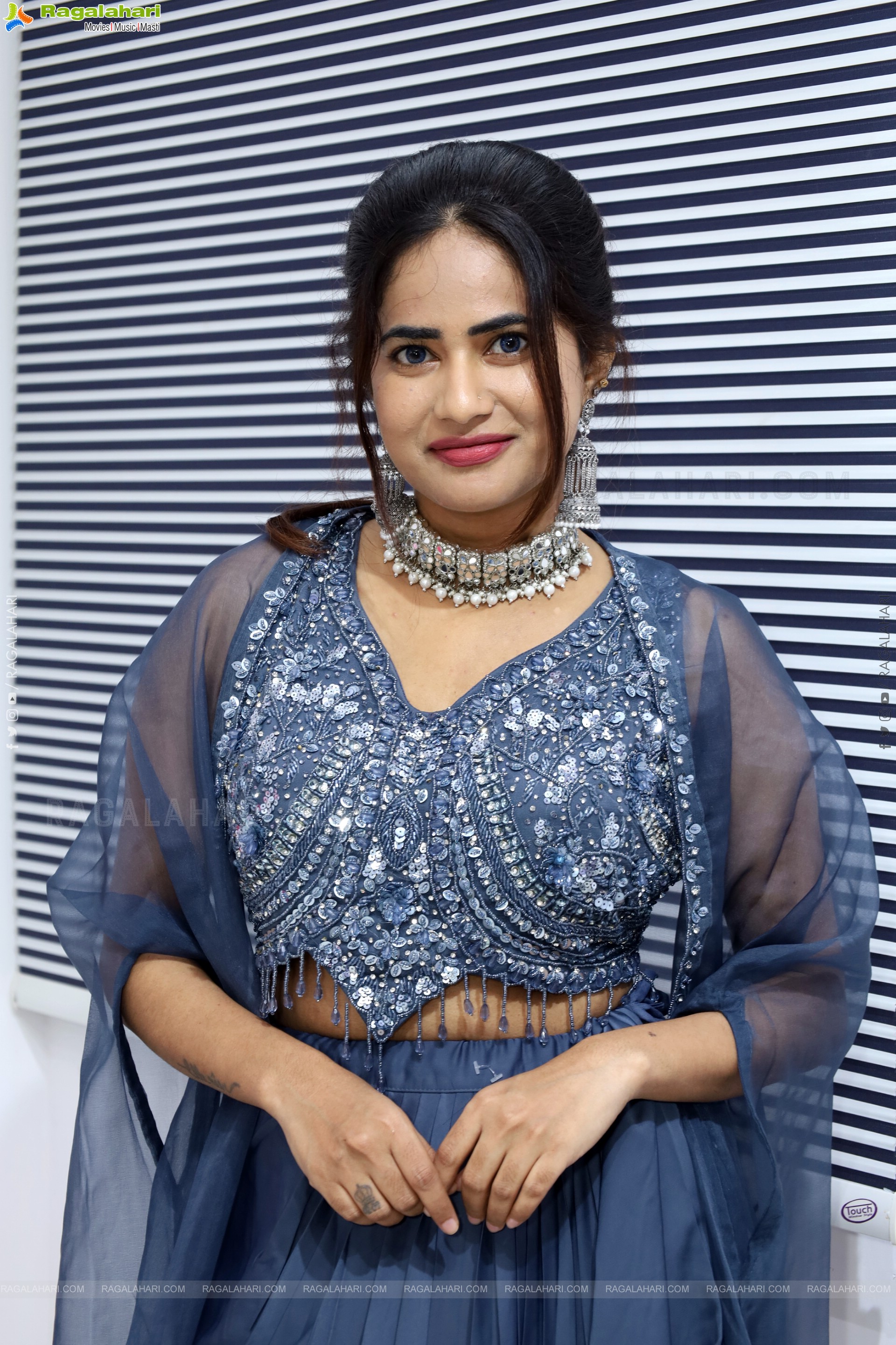 Naziya Khan in Grey Embellished Dress, HD Photo Gallery