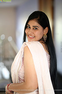 Priya Deshpag at Sandigdham Teaser Launch, HD Gallery