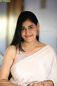 Priya Deshpag at Sandigdham Teaser Launch, HD Gallery