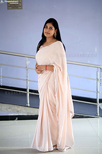 Priya Deshpag at Sandigdham Teaser Launch, HD Gallery