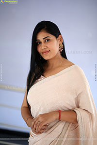 Priya Deshpag at Sandigdham Teaser Launch, HD Gallery