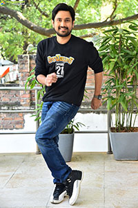 Raj Tarun at Paanch Minar Movie Interview, HD Gallery