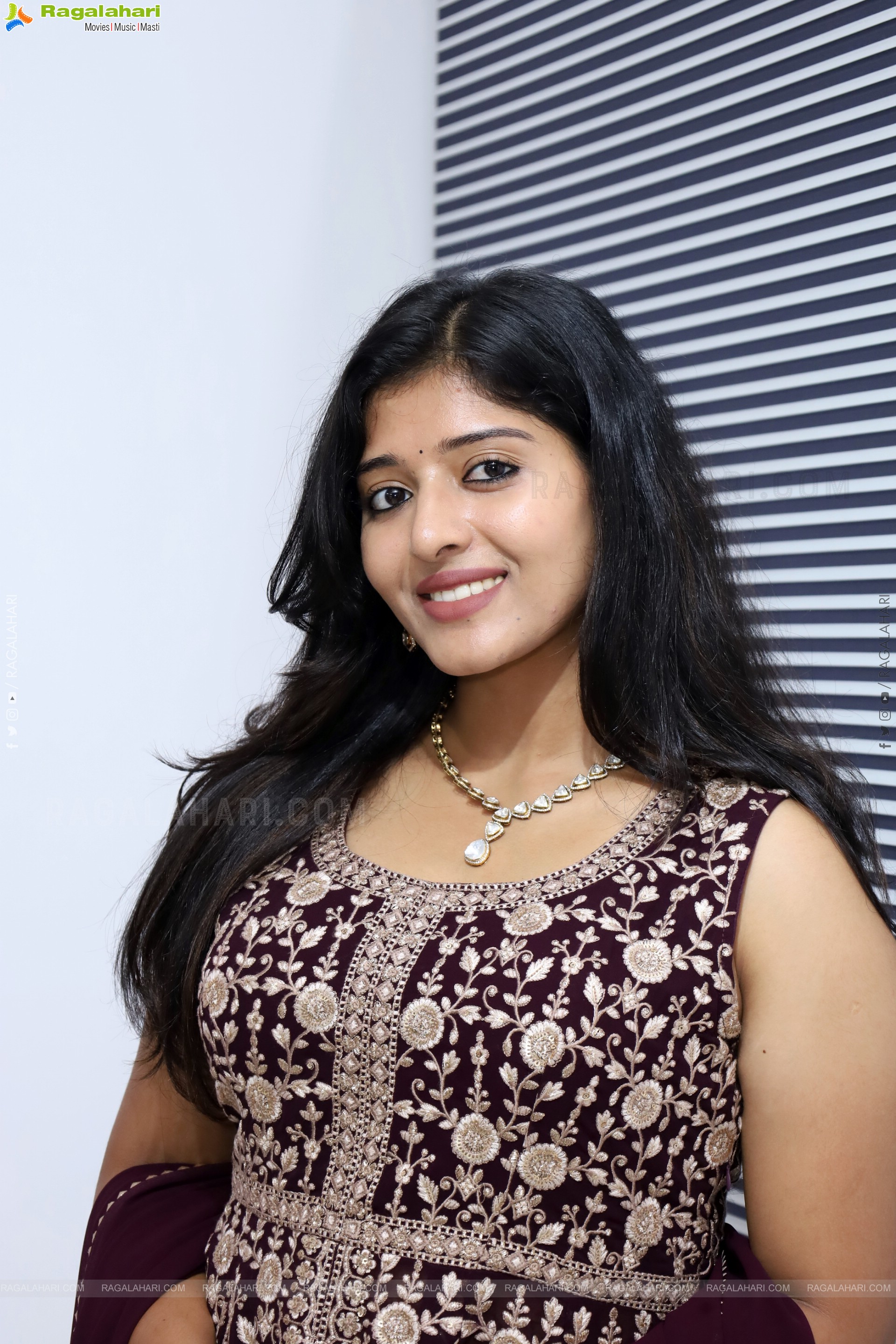 Ramya Priya Latest Glam Stills, HD Gallery