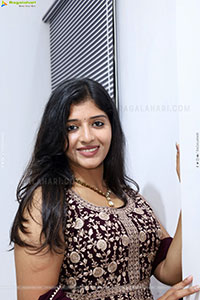 Ramya Priya Latest Glam Stills, HD Gallery