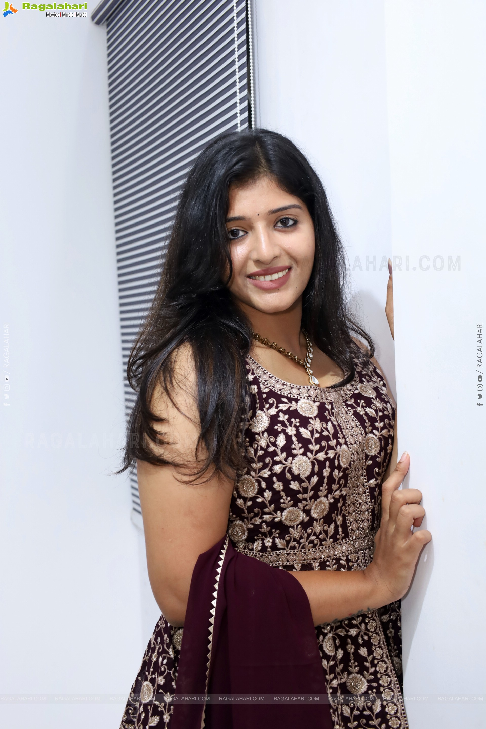 Ramya Priya Latest Glam Stills, HD Gallery