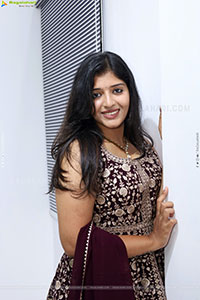 Ramya Priya Latest Glam Stills, HD Gallery