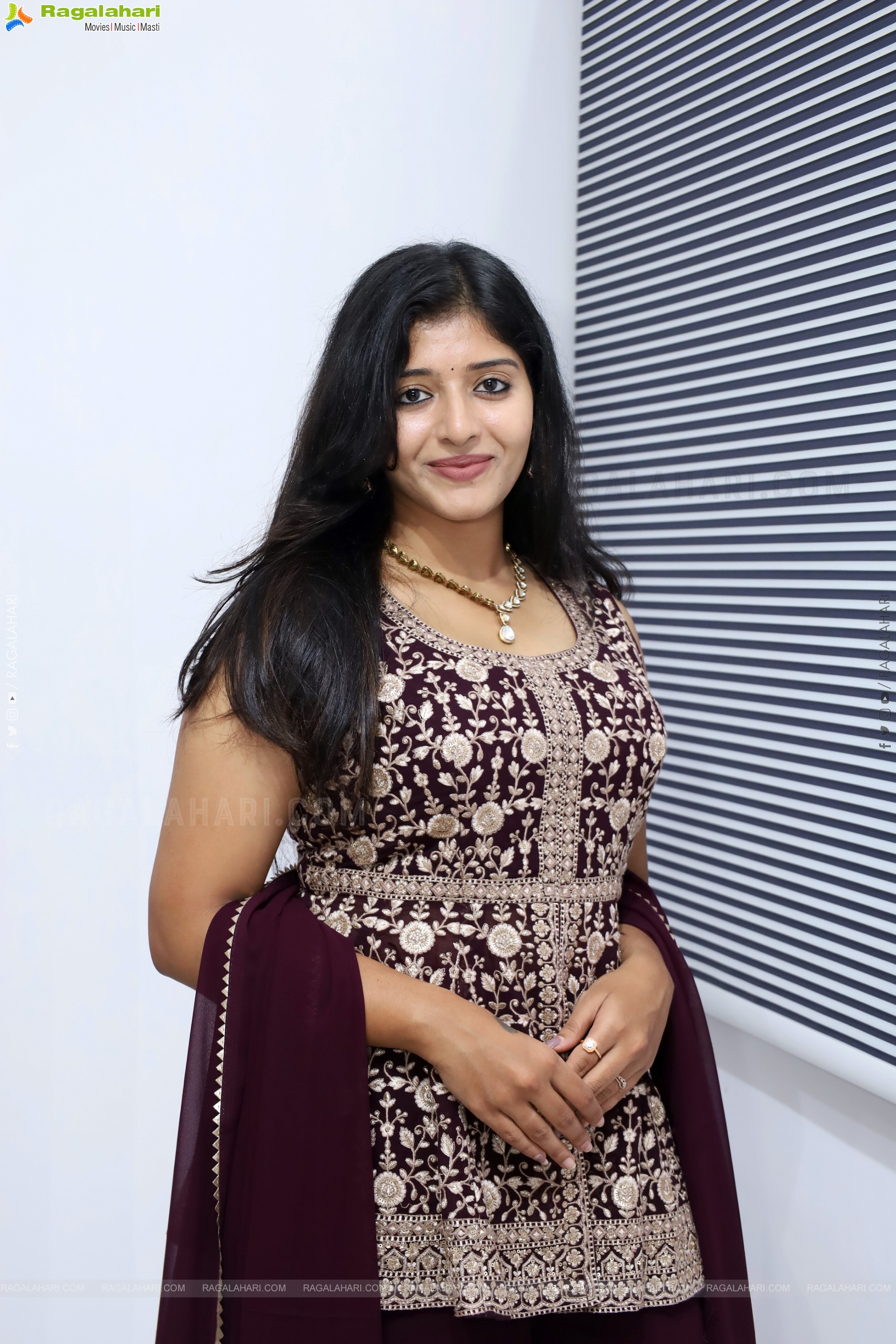 Ramya Priya Latest Glam Stills, HD Gallery