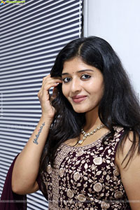 Ramya Priya Latest Glam Stills, HD Gallery