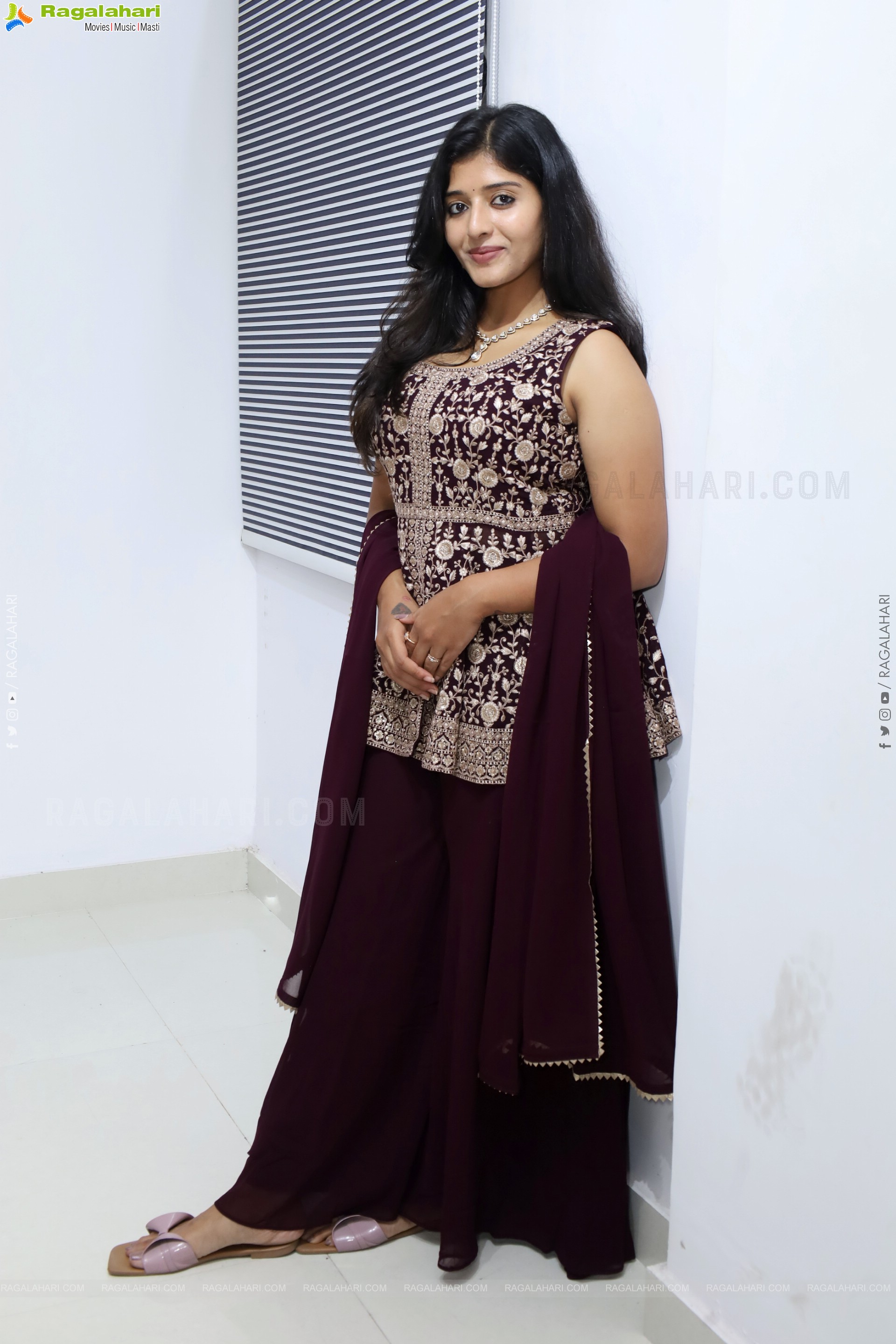 Ramya Priya Latest Glam Stills, HD Gallery