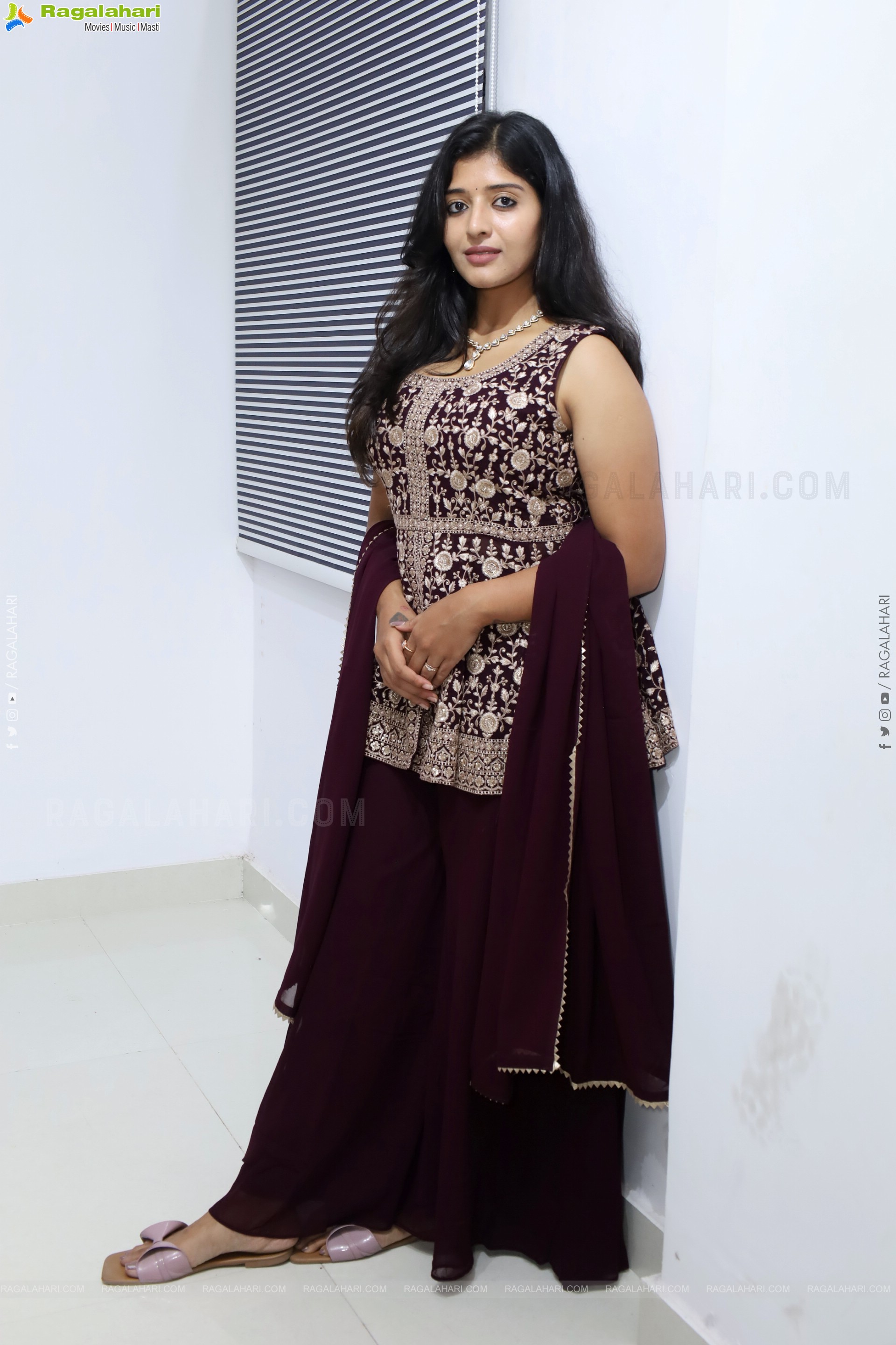 Ramya Priya Latest Glam Stills, HD Gallery