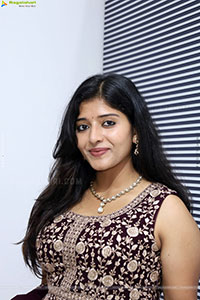 Ramya Priya Latest Glam Stills, HD Gallery