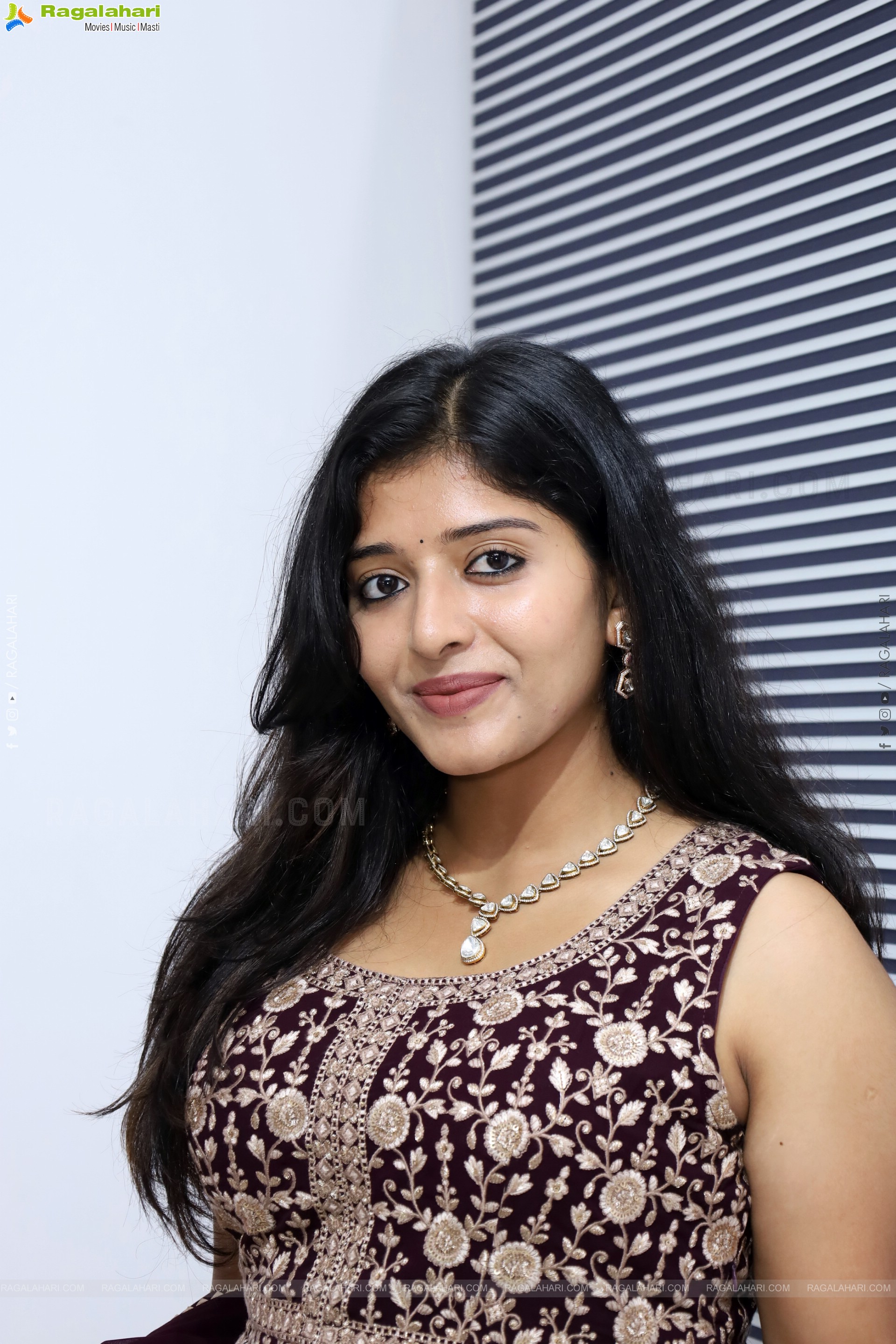 Ramya Priya Latest Glam Stills, HD Gallery