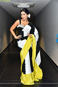 Rashi Singh at 3 Roses Season 2 Teaser Launch, HD Gallery