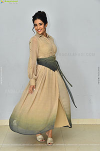 Rashi Singh at Paanch Minar Movie Success Meet