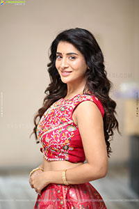 Rashi Singh at Paanch Minar Press Meet, HD Gallery