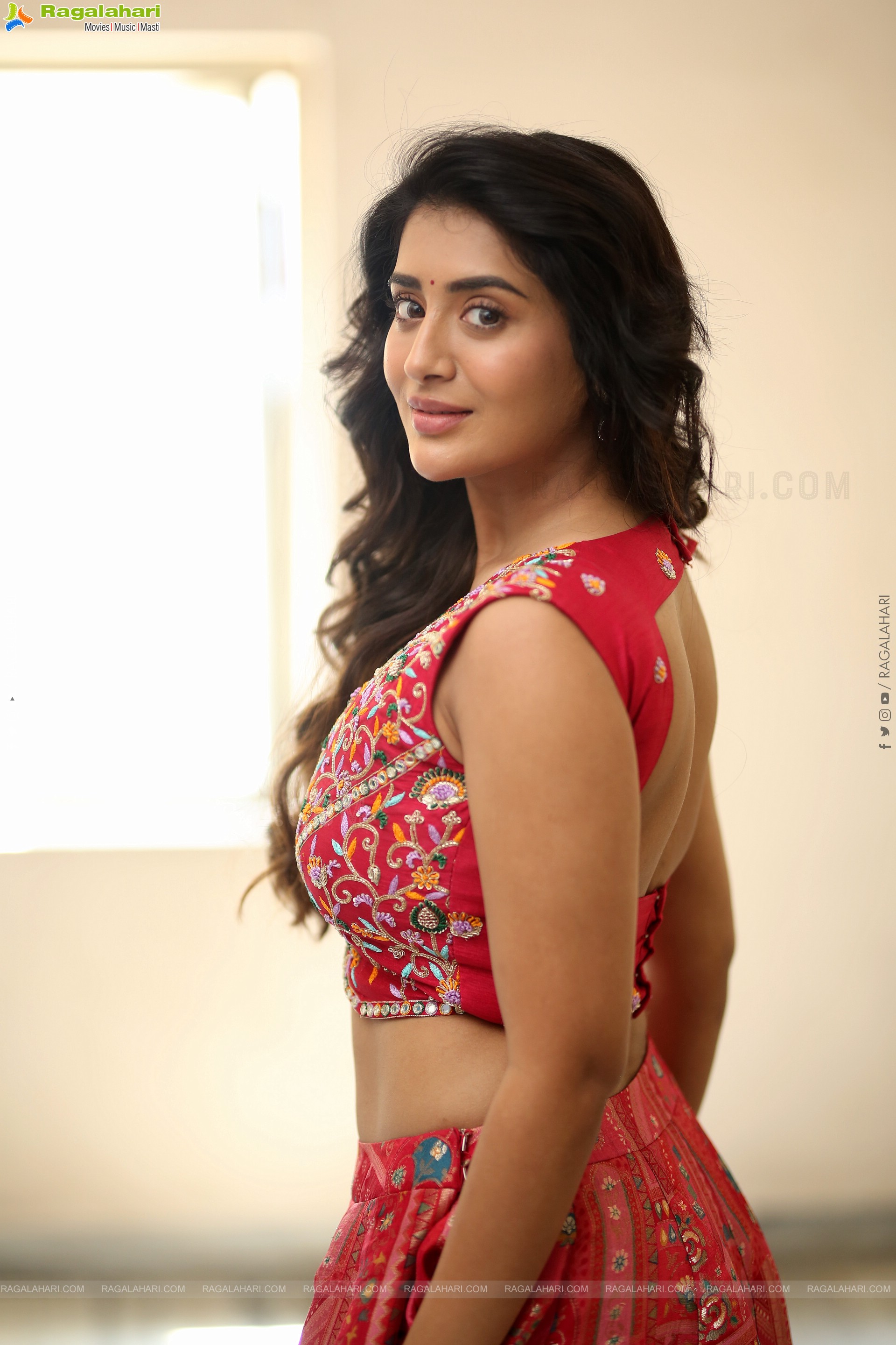 Rashi Singh at Paanch Minar Press Meet, HD Gallery