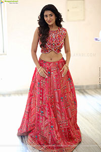 Rashi Singh at Paanch Minar Press Meet, HD Gallery