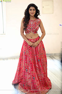 Rashi Singh at Paanch Minar Press Meet, HD Gallery