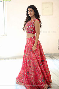 Rashi Singh at Paanch Minar Press Meet, HD Gallery