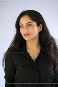 Sanchi Kashyap stills in Black Dress, HD Gallery