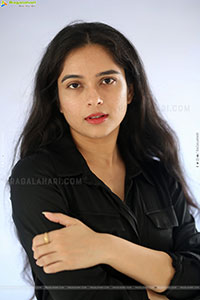 Sanchi Kashyap stills in Black Dress, HD Gallery