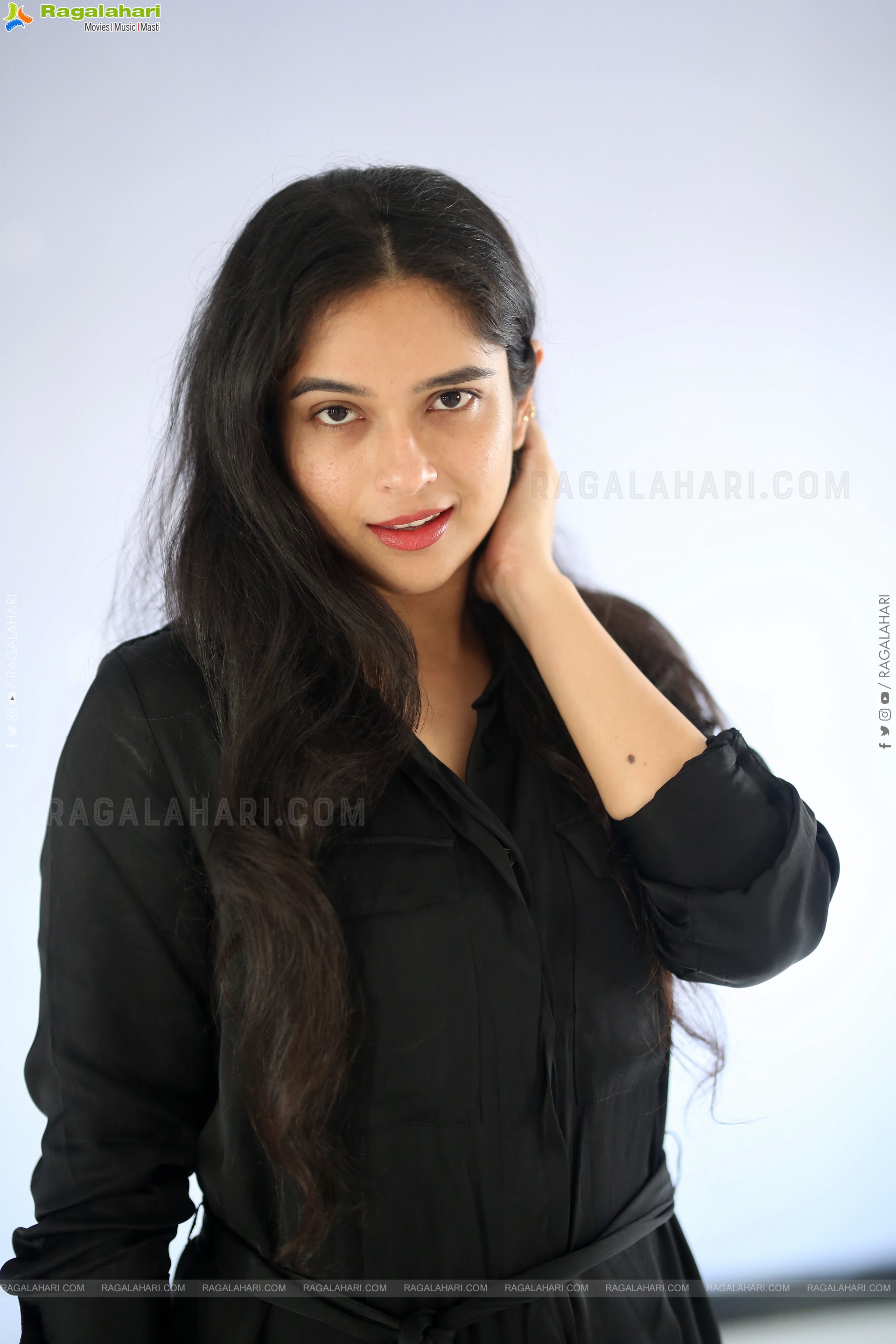 Sanchi Kashyap stills in Black Dress, HD Gallery